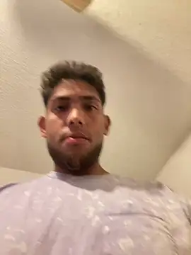 Snapshot of Hulcke chatting on February 2025 07:45:02 PM Hulcke online show from February 2025 07:45:02 PM