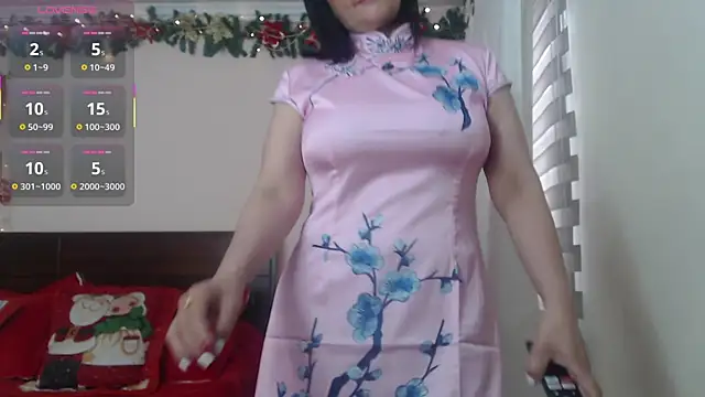 ISABEEL SOFIA01 online show from October 2025 12:38:02 PM