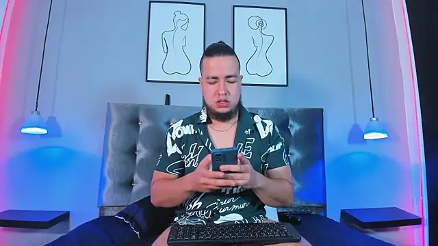 CelinayHanck online show from December 2024 06:06:01 PM