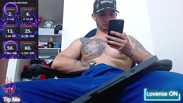 Snapshot of freestyle_blake1 chatting on March 2026 02:15:01 AM freestyle blake1 online show from March 2026 02:15:01 AM