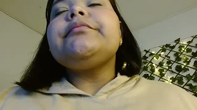 sexychubby    online show from March 2025 10:08:02 AM