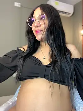 Amandanauty online show from December 2024 04:49:02 AM