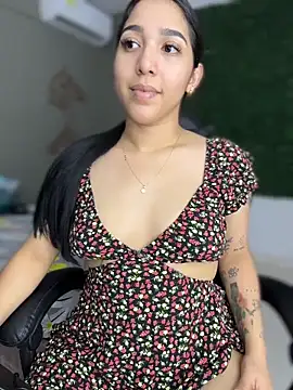 Snapshot of Amandanauty chatting on March 2026 05:00:02 AM Amandanauty online show from March 2026 05:00:02 AM