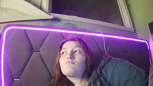 Snapshot of Angelk43 chatting on March 2026 05:24:01 AM Angelk43 online show from March 2026 05:24:01 AM