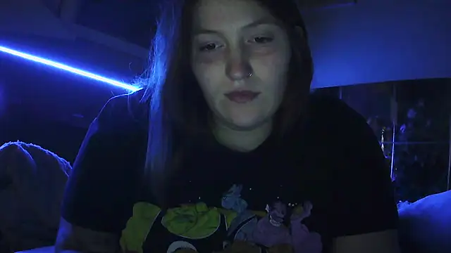 Snapshot of Angelk43 chatting on April 2026 04:04:01 AM Angelk43 online show from April 2026 04:04:01 AM