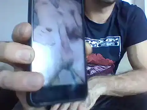 Snapshot of aroj95 chatting on September 2025 03:56:02 PM aroj95 online show from September 2025 03:56:02 PM