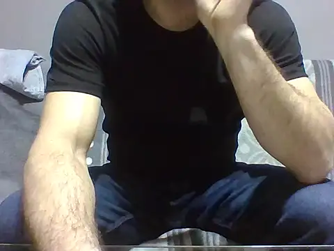 Snapshot of aroj95 chatting on February 2026 06:01:02 PM aroj95 online show from February 2026 06:01:02 PM