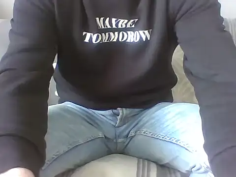 Snapshot of aroj95 chatting on February 2026 08:43:01 AM aroj95 online show from February 2026 08:43:01 AM