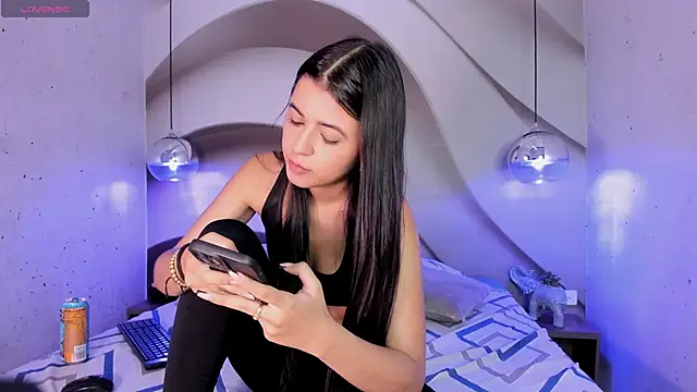 Snapshot of IvySanders1 chatting on January 2025 03:32:02 AM IvySanders1 online show from January 2025 03:32:02 AM