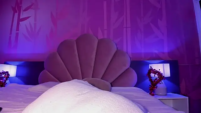 Snapshot of IvySanders1 chatting on February 2025 09:10:02 AM IvySanders1 online show from February 2025 09:10:02 AM