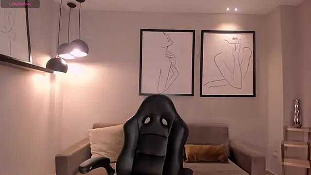 NickyLawson online show from February 2025 12:21:01 PM