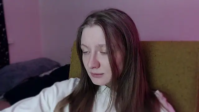 Snapshot of mollytuck chatting on February 2025 02:42:02 PM mollytuck online show from February 2025 02:42:02 PM