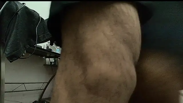 Snapshot of x-sebastian chatting on April 2026 10:03:02 PM x-sebastian online show from April 2026 10:03:02 PM