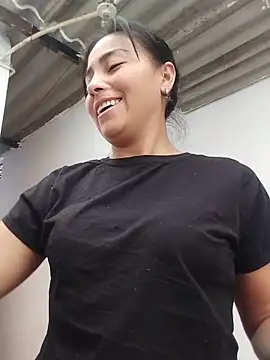 Snapshot of hanna_girl21 chatting on November 2025 07:35:02 PM hanna girl21 online show from November 2025 07:35:02 PM