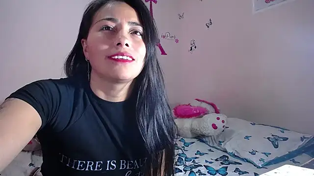 Snapshot of hanna_girl21 chatting on February 2026 01:28:02 PM hanna girl21 online show from February 2026 01:28:02 PM