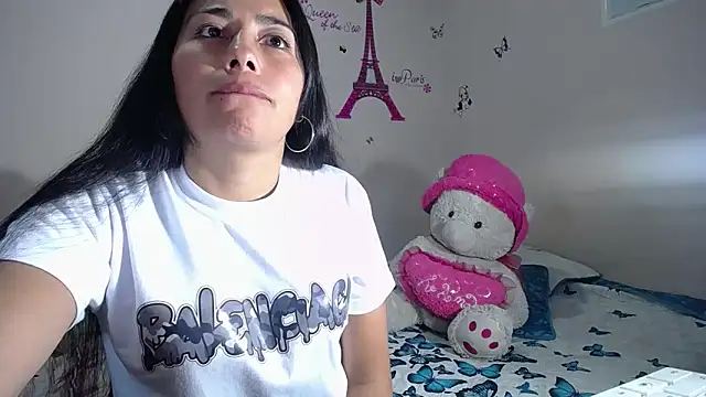 Snapshot of hanna_girl21 chatting on March 2026 01:22:01 AM hanna girl21 online show from March 2026 01:22:01 AM