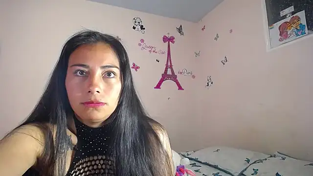 Snapshot of hanna_girl21 chatting on April 2026 02:03:02 PM hanna girl21 online show from April 2026 02:03:02 PM