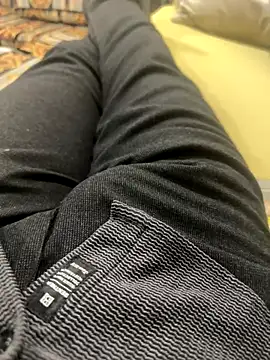 MAHKE12 online show from October 2025 04:15:02 PM