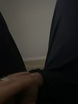 MAHKE12 online show from October 2025 09:59:02 PM