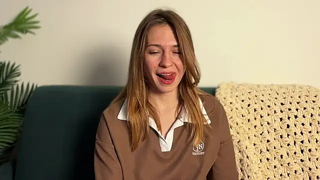 Snapshot of LovelyKatea chatting on April 2026 01:26:01 PM LovelyKatea online show from April 2026 01:26:01 PM