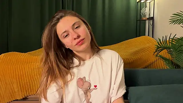 Snapshot of LovelyKatea chatting on April 2026 03:14:02 PM LovelyKatea online show from April 2026 03:14:02 PM