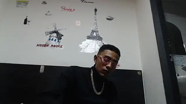 Snapshot of stifen_ chatting on January 2025 05:53:01 AM stifen online show from January 2025 05:53:01 AM