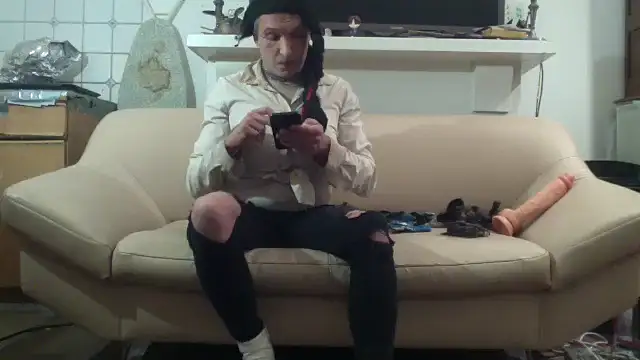 Sissy naomi online show from February 2026 06:44:01 PM