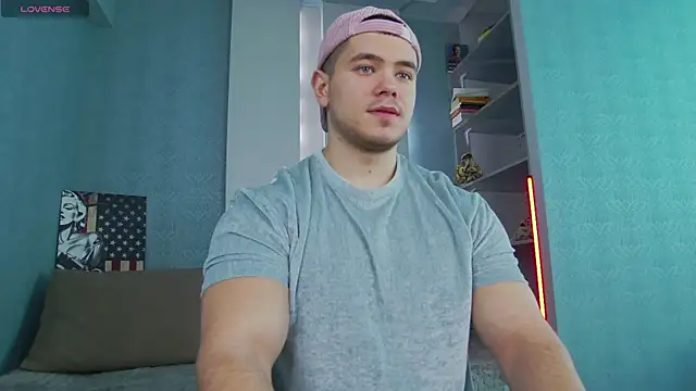 Arilas  online show from February 2025 07:48:01 AM