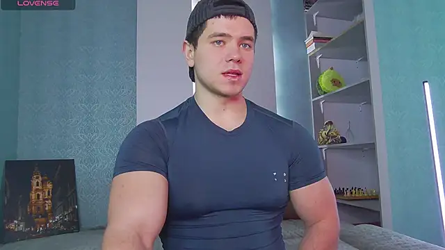 Arilas  online show from March 2025 05:41:02 AM