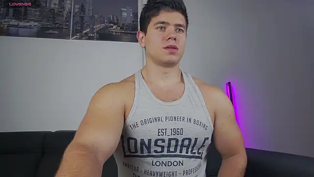 Arilas  online show from November 2025 07:40:02 AM