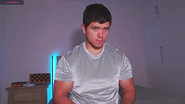 Snapshot of Arilas_ chatting on March 2026 08:18:01 AM Arilas online show from March 2026 08:18:01 AM