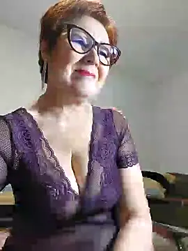 Snapshot of Fire_Night chatting on December 2024 01:17:01 PM Fire Night online show from December 2024 01:17:01 PM