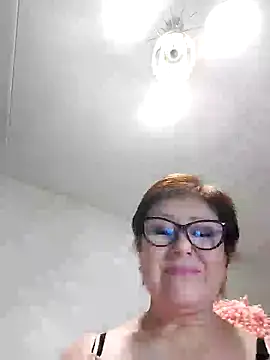 Snapshot of Fire_Night chatting on March 2025 02:26:02 PM Fire Night online show from March 2025 02:26:02 PM