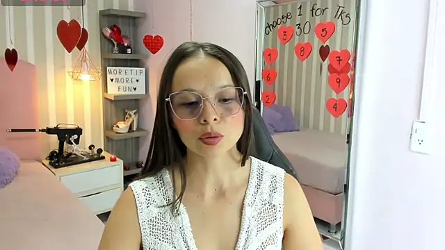 Snapshot of LORELAIGIVEN chatting on February 2025 12:25:02 PM LORELAIGIVEN online show from February 2025 12:25:02 PM