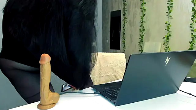 WorshipLilit online show from February 2026 07:48:01 PM