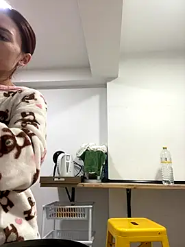 Snapshot of Cameron_diazz chatting on November 2025 06:30:02 PM Cameron diazz online show from November 2025 06:30:02 PM