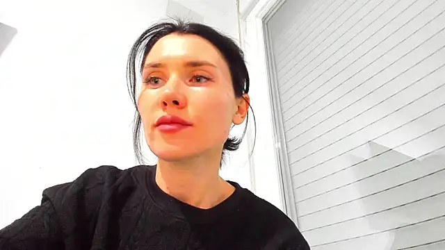 Snapshot of Cameron_diazz chatting on December 2025 09:13:02 PM Cameron diazz online show from December 2025 09:13:02 PM