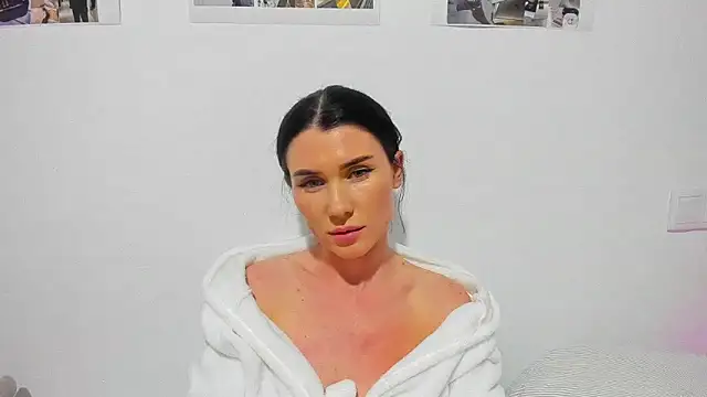 Snapshot of Cameron_diazz chatting on February 2026 09:24:02 PM Cameron diazz online show from February 2026 09:24:02 PM