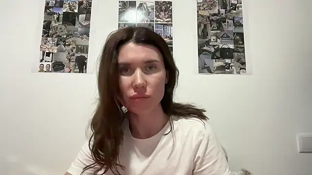 Snapshot of Cameron_diazz chatting on April 2026 06:52:02 PM Cameron diazz online show from April 2026 06:52:02 PM