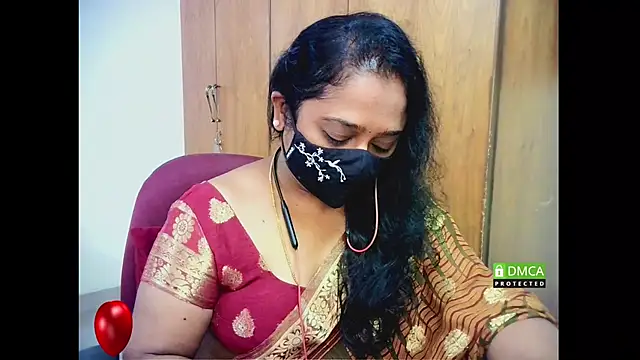 sexynayan23 online show from October 2025 05:08:02 AM