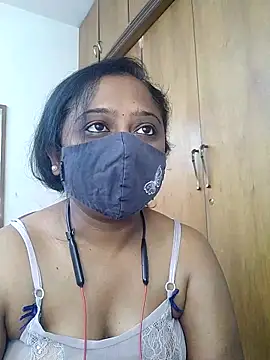 Snapshot of sexynayan23 chatting on April 2026 05:19:08 AM sexynayan23 online show from April 2026 05:19:08 AM