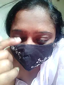 Snapshot of sexynayan23 chatting on April 2026 04:23:02 AM sexynayan23 online show from April 2026 04:23:02 AM