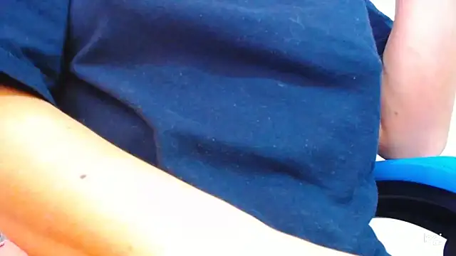 klylls squirt  online show from March 2025 05:57:01 PM