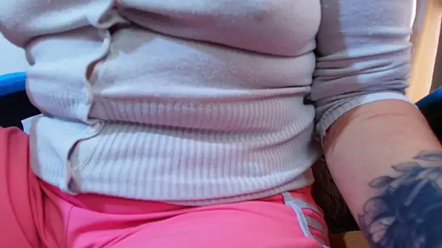 klylls squirt  online show from April 2026 07:59:02 PM