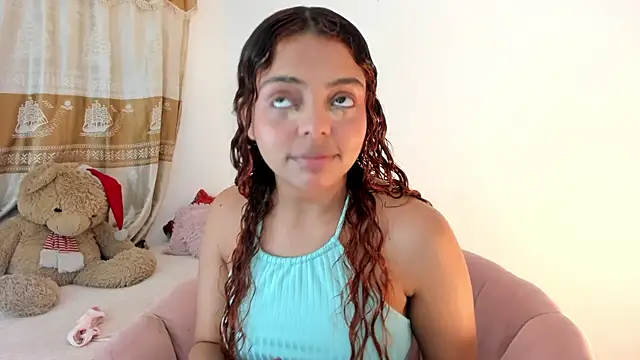 Snapshot of ValienteGirl_ chatting on December 2024 05:20:01 AM ValienteGirl  online show from December 2024 05:20:01 AM