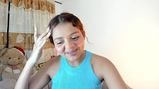 Snapshot of ValienteGirl_ chatting on December 2024 05:44:01 AM ValienteGirl  online show from December 2024 05:44:01 AM