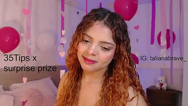 Snapshot of ValienteGirl_ chatting on February 2025 12:52:02 AM ValienteGirl  online show from February 2025 12:52:02 AM