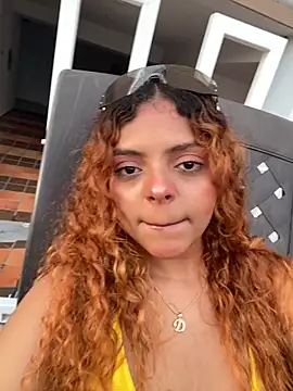 Snapshot of ValienteGirl_ chatting on October 2025 10:32:02 PM ValienteGirl  online show from October 2025 10:32:02 PM