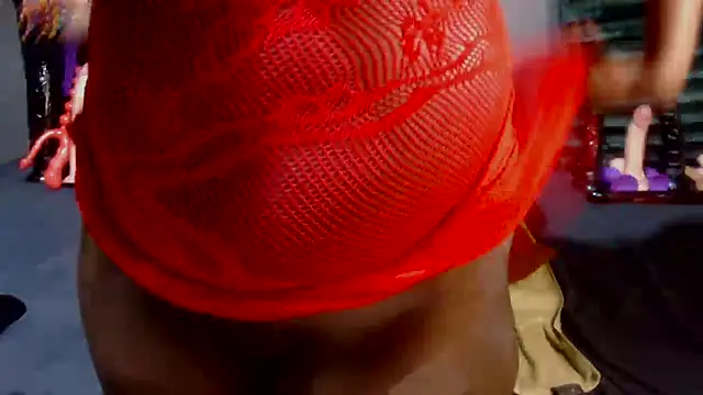 DarkNSpicy4U online show from October 2025 03:37:02 AM