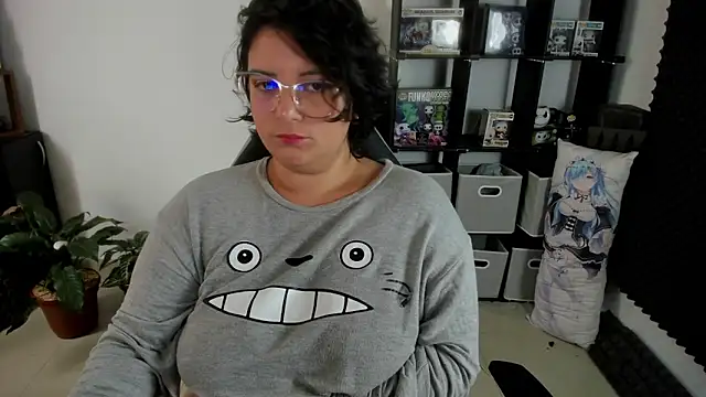 aika-dreams online show from December 2024 03:36:02 PM